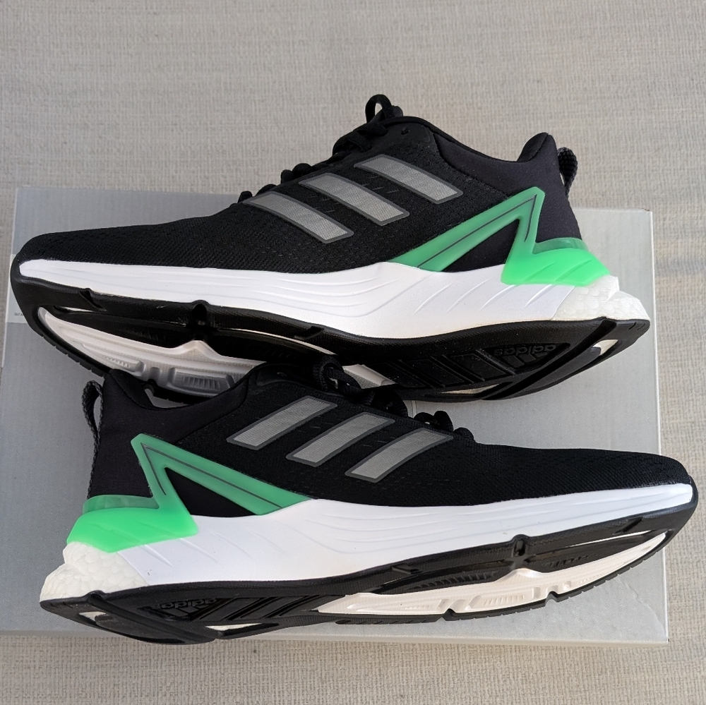 Adidas Response Super 2.0 Men's White and Black Running Shoes Size 9